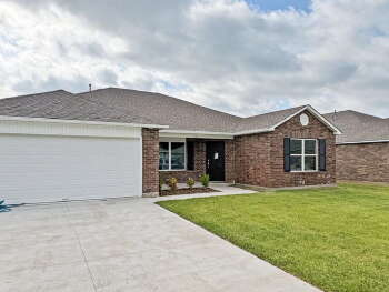 7113 South Maple Avenue , Broken Arrow,  74011