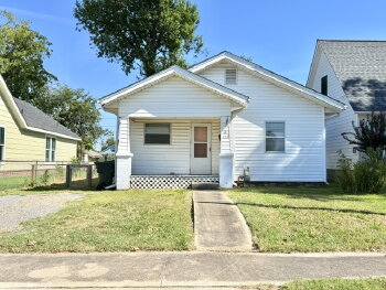428 E 4th St , Claremore,  74017