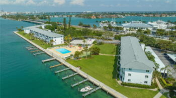 771 John Ringling Boulevard F24, Sarasota,  34236