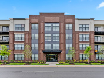 43795 Transit Sq Apt 107, Ashburn,  20147