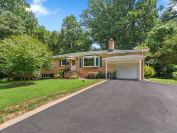 9541 Bel Glade Street , Fairfax,  22031