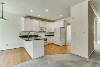 122 Shepherdson Lane NE , Vienna,  22180