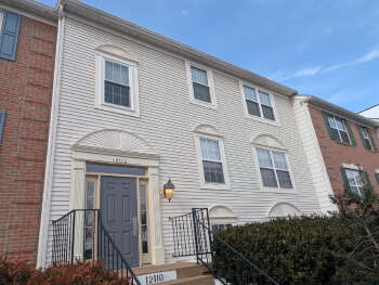 12110 Green Ledge Ct Apt 202 , Fairfax,  22033-2554