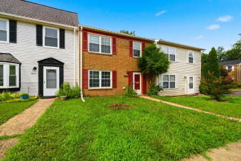 8635 Reinecke Ct , Manassas Park,  20111-2389