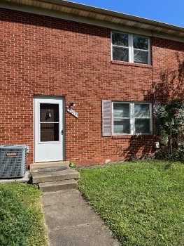9639 Hagel Circle , Lorton,  22079-4318