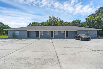 907 Center Ave Apt 3, Haines City,  33844