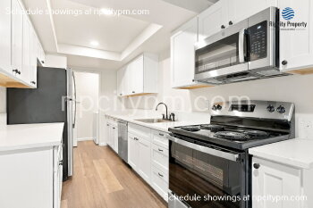 242 Northeast 25th Avenue , Hillsboro,  97124