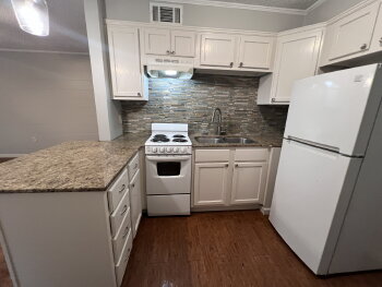 1130 S. Washington 2, Lafayette,  70501