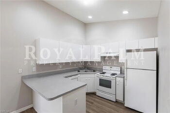 2130 Northeast 8th Place , Cape Coral,  33909