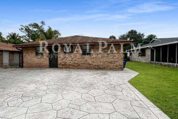 27917 Washington Street , Bonita Springs,  34135