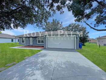 210 Manatee Street , Fort Myers,  33913