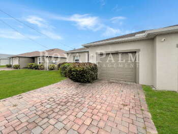 1320 Trafalgar Parkway , Cape Coral,  33991