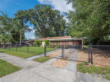 227 Palm Ave , Auburndale,  33823