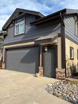 12 West Monroe Street Upper apratment, Colorado Springs,  80907