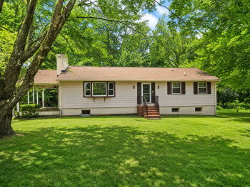 4476 Country Walk Lane , Mechanicsville,  23111