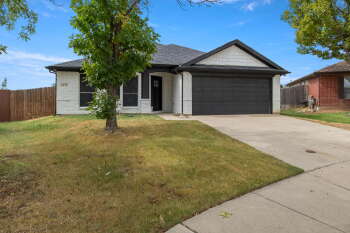 8275 Horse Whisper Lane , Fort Worth,  76131