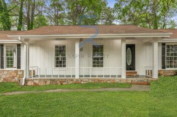 2694 Hickory Valley Dr , Snellville,  30078
