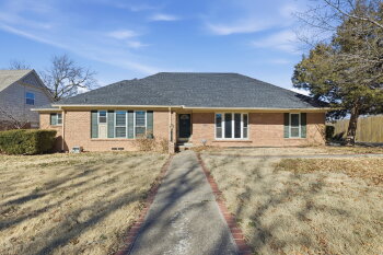 6097 East 56th Street , Tulsa,  74135