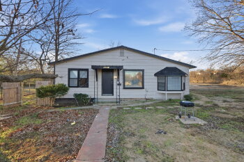 1215 Harrison St unit 4, Pawnee,  74058