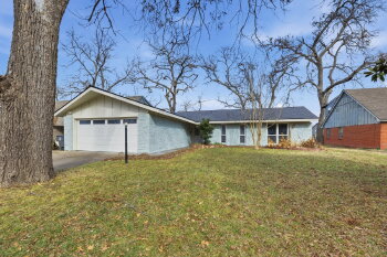 1925 E 52nd St , Tulsa,  74105