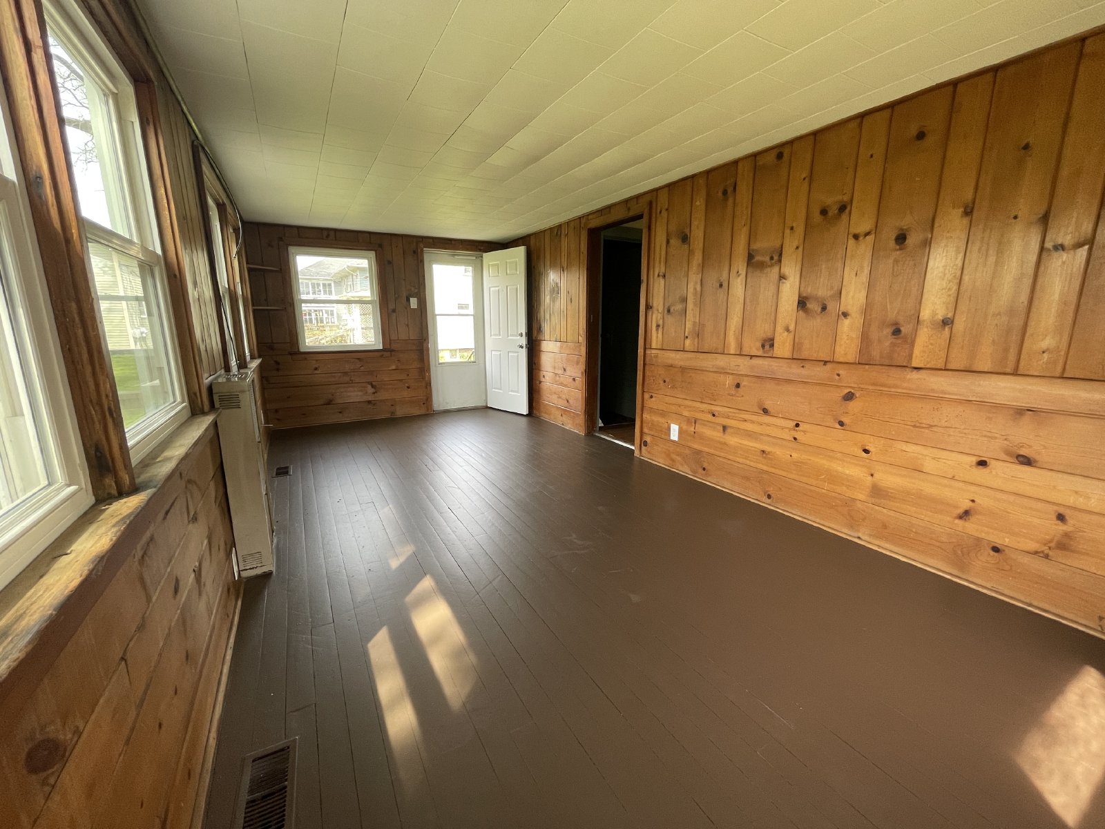 1133 Kinnaird Ave Fort Wayne, IN 46807 Select Property Management