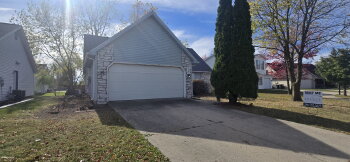 605 Copperfield Dr , Fort Wayne,  46825