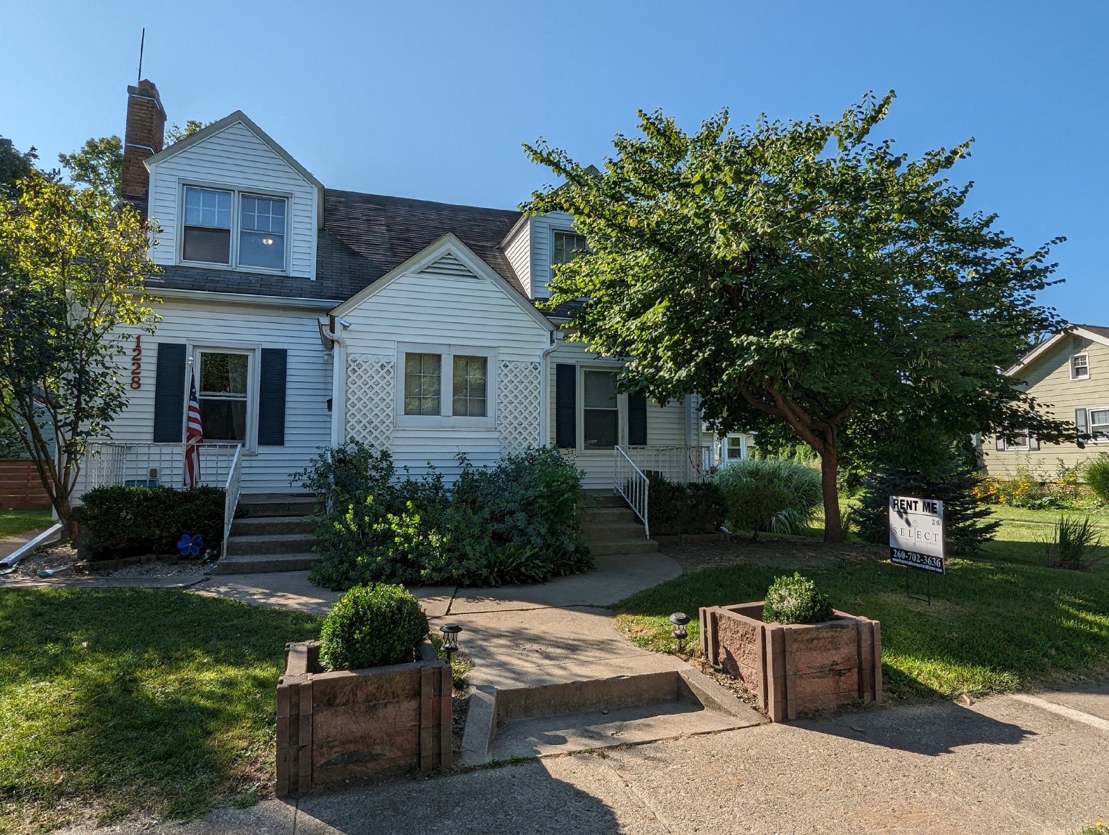 1226 Elmwood Ave Fort Wayne, IN 46805 Select Property Management