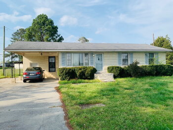 450 Lees Country Club Road , Mt. Olive,  28365
