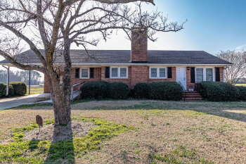 1296 Country Club Rd , Mount Olive,  28365
