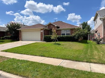 10316 Lake Terrace , Hurst,  76053