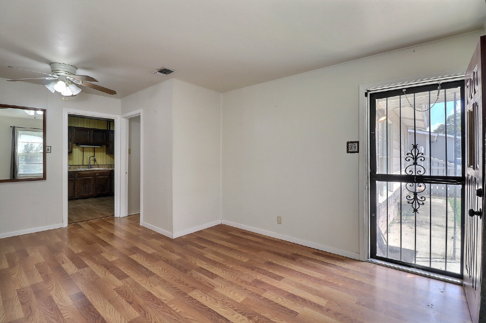 Photo 4 of 119 Langford Place