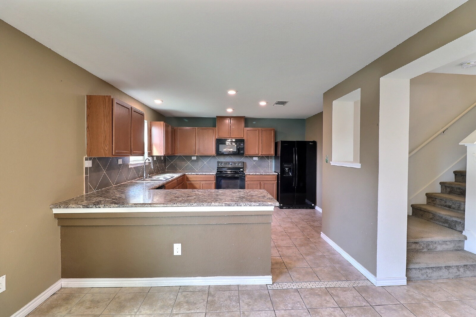 Photo 5 of 9639 Pleasanton Place