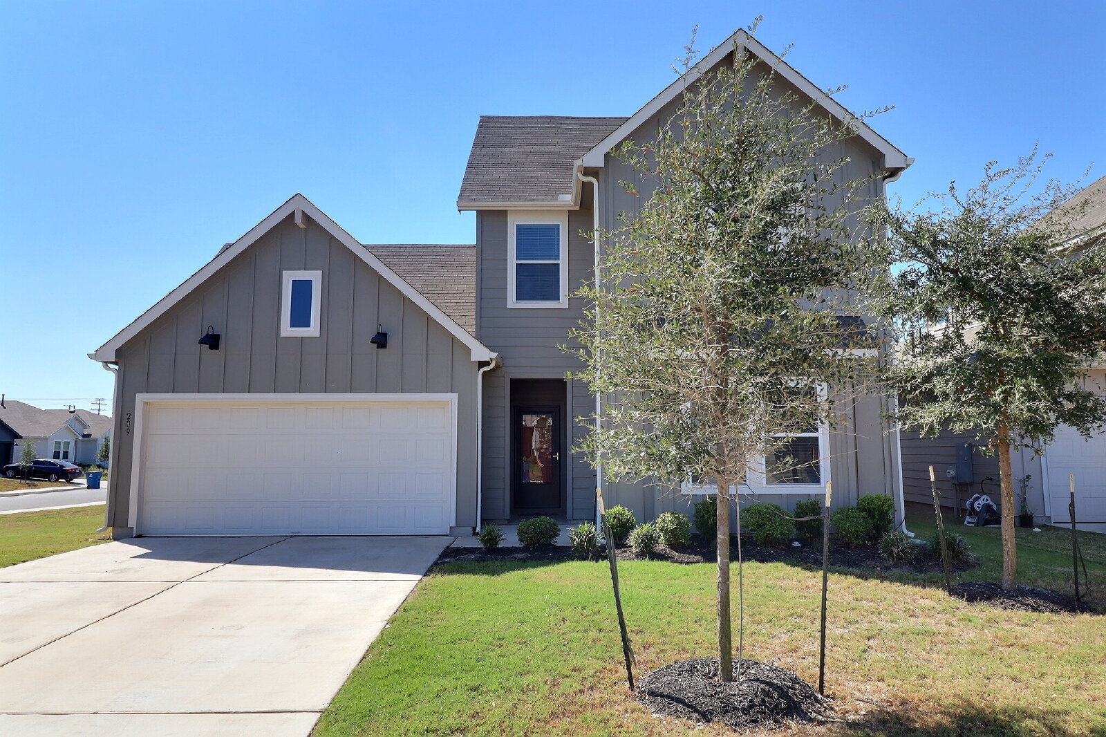 Photo 1 of 209 North Richland Drive