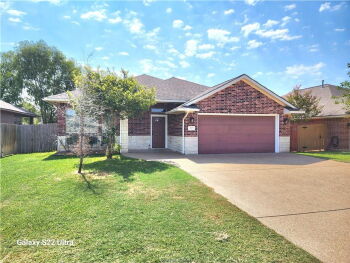 912 Dove Run Trail , College Station,  77845