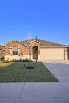 2527 River Way Drive , Navasota,  77868