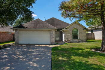 3707 Essen Loop , College Station,  77845