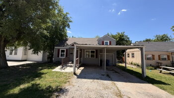 208 West Ercoupe Drive , Midwest City,  73110