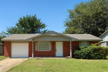 813 S Meadow Ln. , Mustang,  73064