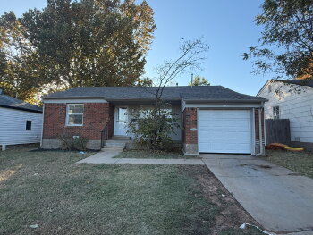517 South Midwest Boulevard , Midwest City,  73110