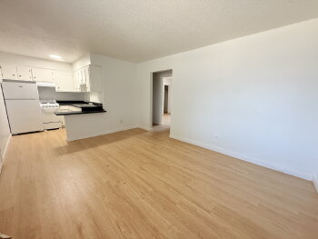 7145 Melrose Lane Apt. 202, Oklahoma City,  73127