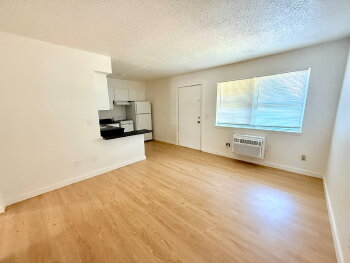 7145 Melrose Lane Apt. 14, Oklahoma City,  73127
