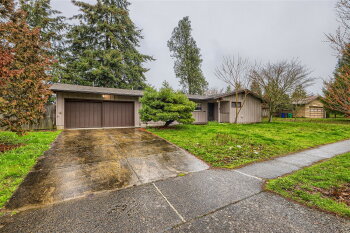 513 NE 131st Place , Portland,  97230