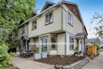 8407 N Princeton Street , Portland,  97203