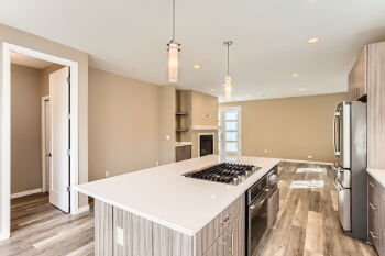 5749 N Michigan Ave , Portland,  97217