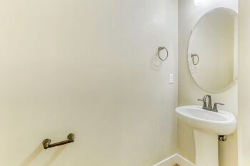 570 SW 201st Avenue , Beaverton,  97006