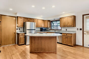 7634 SE Taggart Ct , Portland,  97206