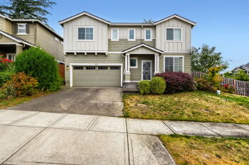 17067 Southeast Rhododendron Street , Clackamas,  97086