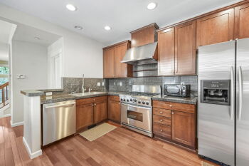 8829 Southeast 13th Avenue , Portland,  97202