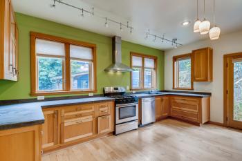 2601 SE 38th Ave , Portland,  97202