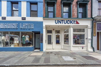 290 A King St , Charleston,  29401-6407